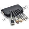 wm_hello_kitty_7brushes00.jpg